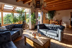 Wellness paradise with sauna and hot tub - Image 5