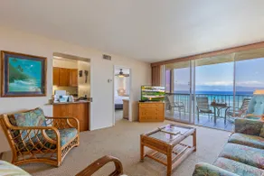 9th floor Expansive Ocean view spacious condo - Image 2