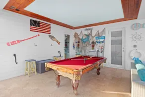 Luxury Waterfront Oasis w Heated Pool and 50' Dock - Image 4