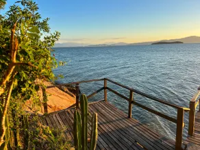 Seaside House in Sambaqui: Pool & Dock - Image 2