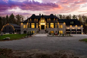 *NEW* Breathtaking Estate in Tiny | Hot tub | Pool - Image 4