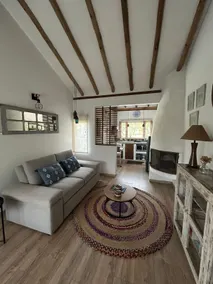 El Refugio | Fireplace and private garden - Image 2