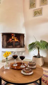 El Refugio | Fireplace and private garden - Image 3