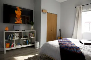 Winter Savings! Oasis in NE MPLS Arts District - Image 5