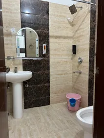 Luxury Family Entire 3BHK | Zirakpur-Chandigarh - Image 4