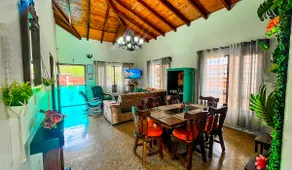Cozy Hideaway 4BR-4BA Mountain Views (Santa Elena) - Image 4