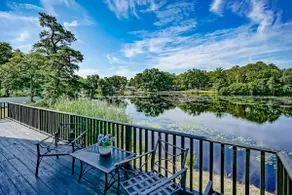Lake Chalet Cabin-Pedalboat-Firepit- Free Cleaning - Image 2