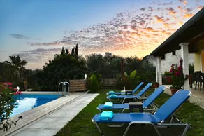 Green Family Villa - Image 4