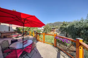 B&B on Mountain Lane - Private Hot Tub & Sauna - Image 3