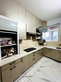 Exquisite 3 BHK Furnished House near Har Ki Pauri: - Image 5
