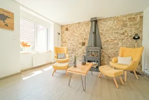 Family home, beach on foot - Image 2