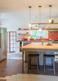 Monarch Landing · Riverfront House · Walk to Town - Image 5