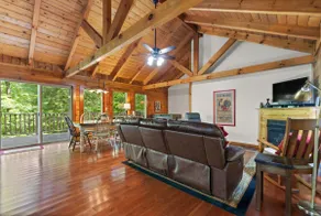 City Slicker Hideaway - Image 5