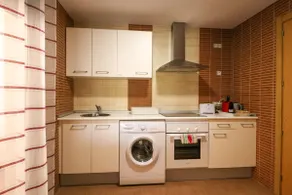 Apartament with 2 rooms, Arenas de San Pedro - Image 4