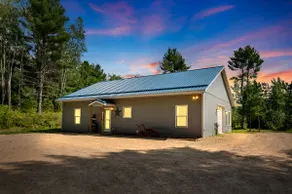 Up Nort Cabin - Image 2