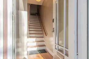 10 min Logan Airport- 3Bed/ 2Bath, Sleep 7 - Image 2