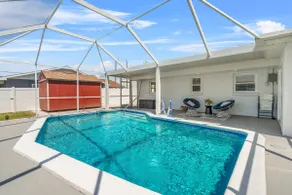 4/2 Private Home with Heated Pool (Min to Beaches) - Image 5