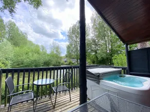 Magpie 5 Hot Tub HuntersMoon-Warminster-Bath-Wiltshire - Image 2