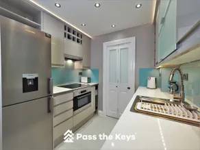 Contemporary Boutique 4 Sleeper Eton High Street - Pass the Keys - Image 5