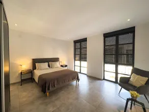 Historic suites Penthouse 30 - Image 2