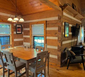 Mentone Mountain Hideaway-Rustling Oaks Cabin - Image 4
