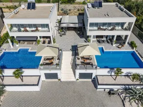 Villa Blue Wave con increíbles vistas al mar y gran calefacción - Image 2