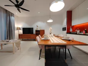 Arcoris Mont Kiara 2# Sunway 163# 2-Bedroom with balcony 2-4Pax - Image 2