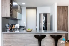 72Hub By Jalo | 2BR Apartment with Balcony & Pool - Image 4