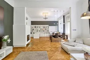 Luxury Paris street Old Town l AC l fireplace - Image 5