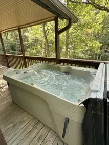 4 guests - Hot Tub A/C Smart TV Free WIFI 2 Pets - Brett's Falling Waters Cabin - Image 2