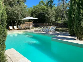 Live in the heart of Provence! 2 x 9 people - Image 3
