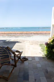Tiny apartment with ocean views and steps from downtown. - Image 2