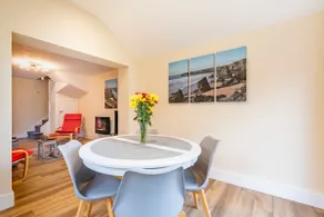 Meadow Rise two Bedroomed end of Terrace House - Image 4
