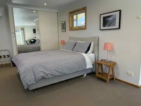 Coles Beach Hideaway - Image 4