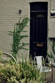 Napier Quarter - Image 3