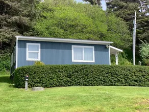 Sunset Beach Cottage - 2 bedrooms , sleeps 6 ppl - Image 3