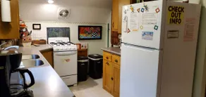 Barn In The Woods Lodge ~ We'd Love To Host You! - Image 5