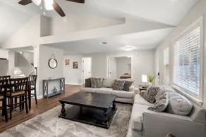 Sonora Getaway - beautiful centrally located home - Image 5