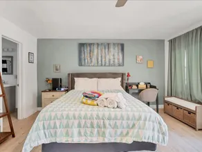 Beautiful studio with cute garden (2mile to Beach) - Image 2