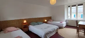 Holiday home, close to beaches and GR34 - Image 5