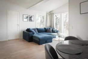Cottage by the river - Image 3