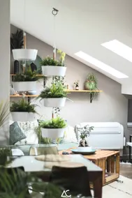 Bright, air-conditioned cozy haven under the rooftops - Image 2