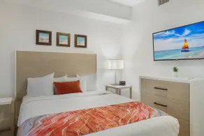 Top-Floor/BeachFront/Balcony/Watch Dolphins/OnSand - Image 5