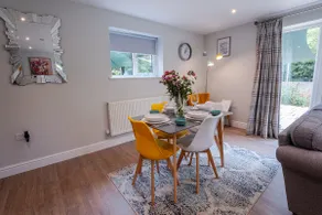 Stylish-Stays Covert Cottage, Fleet Stylish Cottage, Parking, Patio, Dog Friendly, EV - Image 3