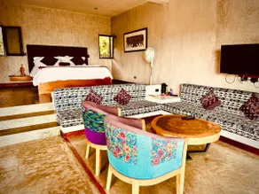 Sacred Tree (Ignis) Lake front, king size bed - Image 3