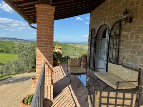Private villa with pool - Image 3