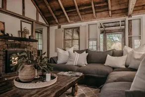 RELAXED MOUNTAIN LUXURY + DREAM ROMANTIC GETAWAY - Image 2