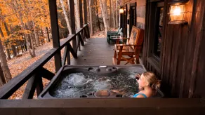 The Wilderness Lodge at Four Fillies Lodge w/ Hot Tub - Image 4