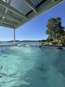 Hot Spa Absolute Waterfront - Image 5