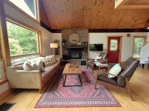 Two Creek Hill - 4 BR Chalet in the Stowe Clouds - Image 2